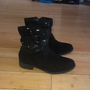 Call It Spring Black Sparkle Boots Size 8.5
